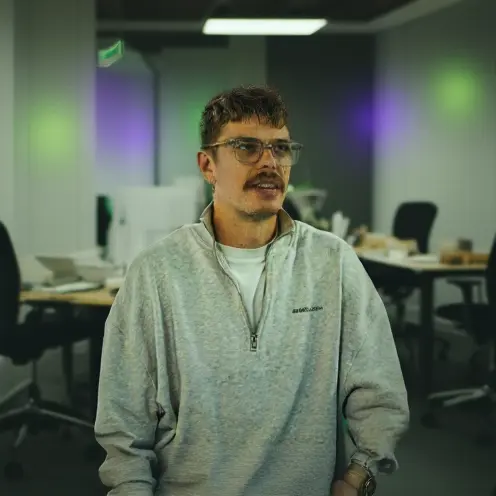 Florian - Marketing Specialist bei GEO Agentur Hamburg, innovative GEO und Content-Strategien für Hamburger Unternehmen